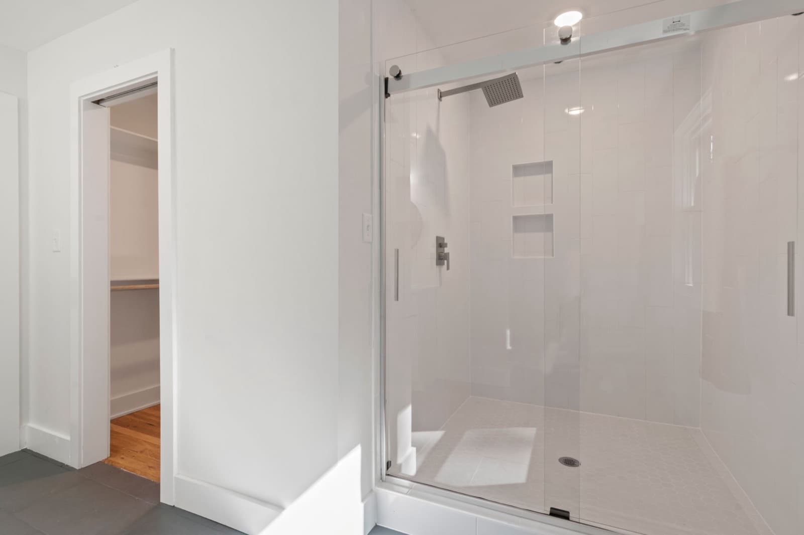 Frameless Sliding Partition Installation, FabWise
